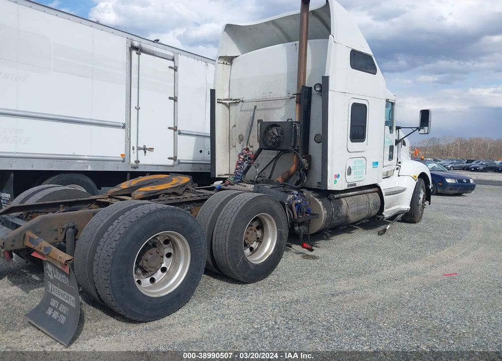 2010 KENWORTH T660 VIN: 1XKAD49X1AJ262626