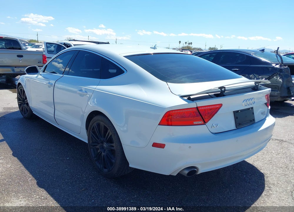 2015 AUDI A7 3.0T PREMIUM PLUS VIN: WAUWGAFCXFN003090