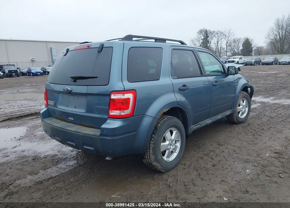 2011 FORD ESCAPE XLT VIN: 1FMCU0D77BKA06275