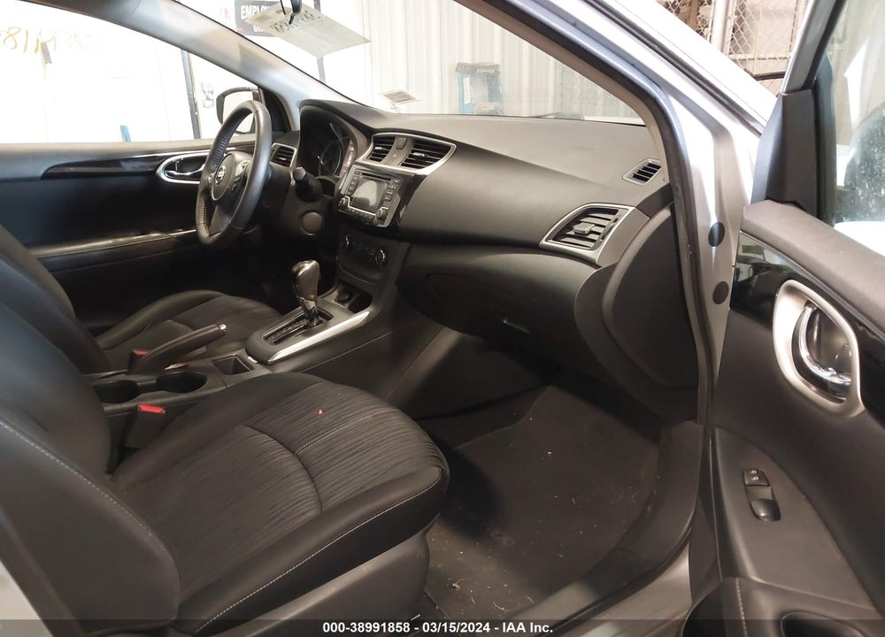 2017 NISSAN SENTRA SV VIN: 3N1AB7AP7HY321637