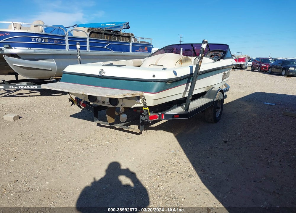 1997 TRAILER MALIBU BOAT & VIN: MB2F8122K798