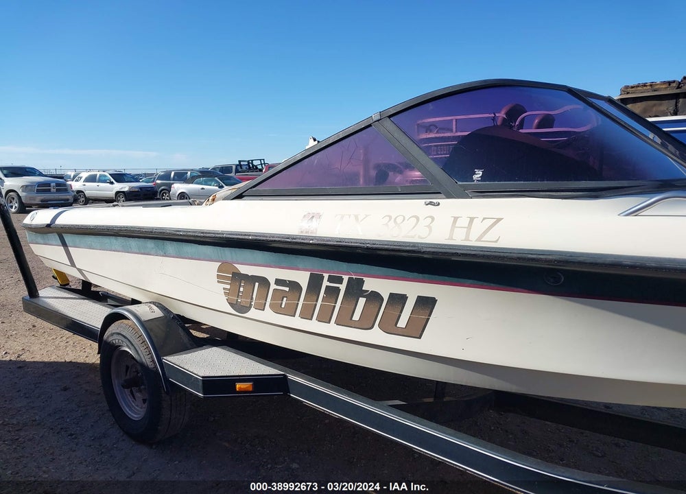 1997 TRAILER MALIBU BOAT & VIN: MB2F8122K798