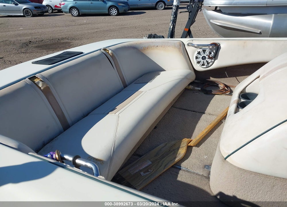 1997 TRAILER MALIBU BOAT & VIN: MB2F8122K798