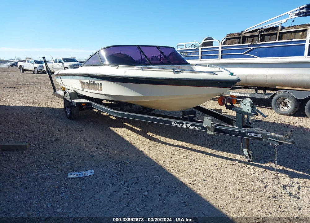 1997 TRAILER MALIBU BOAT & VIN: MB2F8122K798