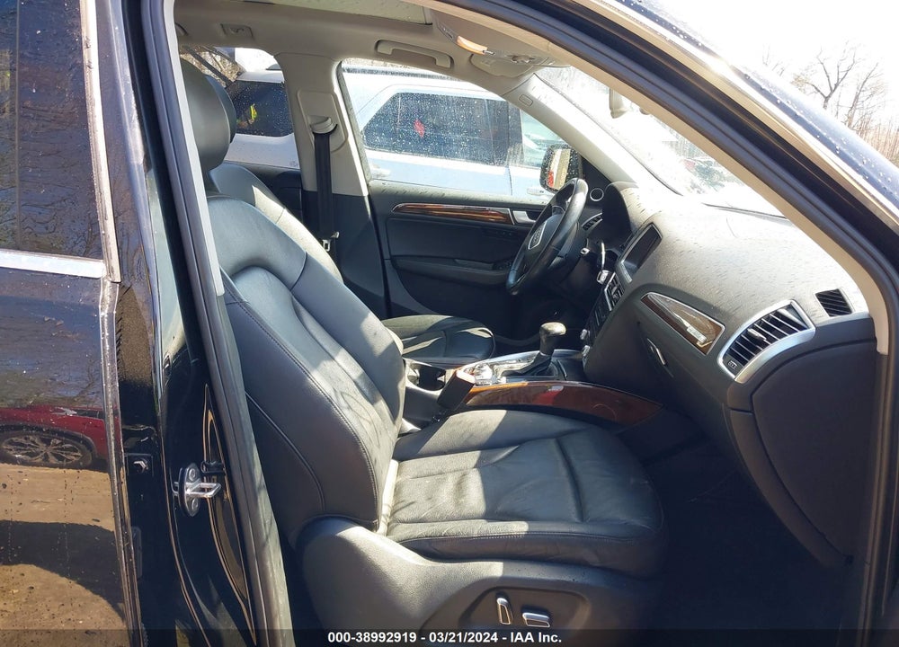 2015 AUDI Q5 2.0T PREMIUM VIN: WA1LFAFP6FA040599