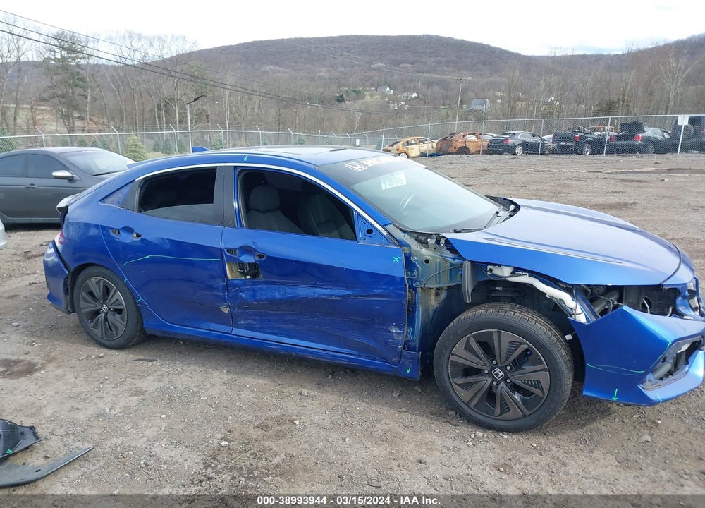 2017 HONDA CIVIC VIN: SHHFK7H50HU418941
