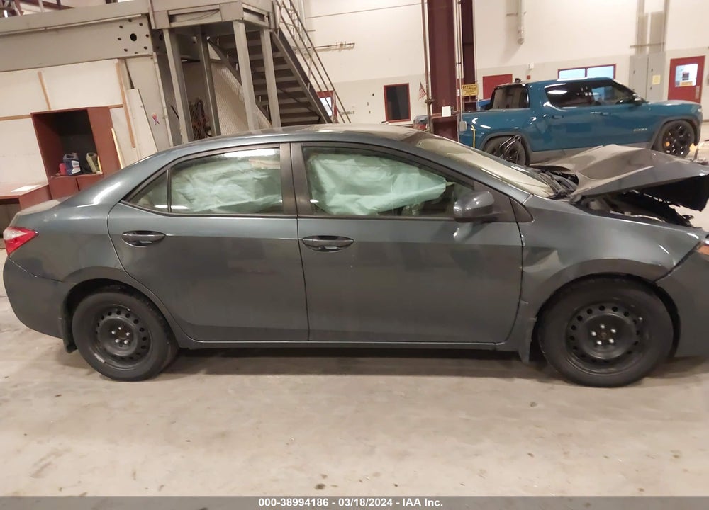 2015 TOYOTA COROLLA LE VIN: 5YFBURHE2FP340640