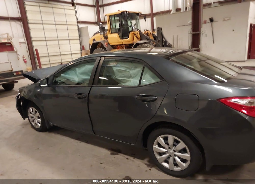 2015 TOYOTA COROLLA LE VIN: 5YFBURHE2FP340640