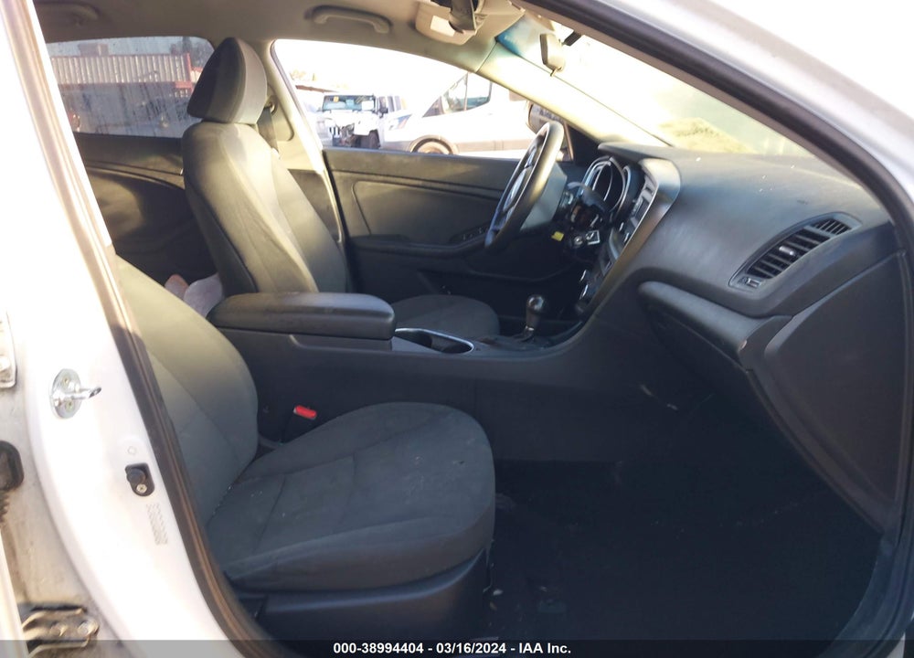 2015 KIA OPTIMA LX VIN: KNAGM4A71F5594662