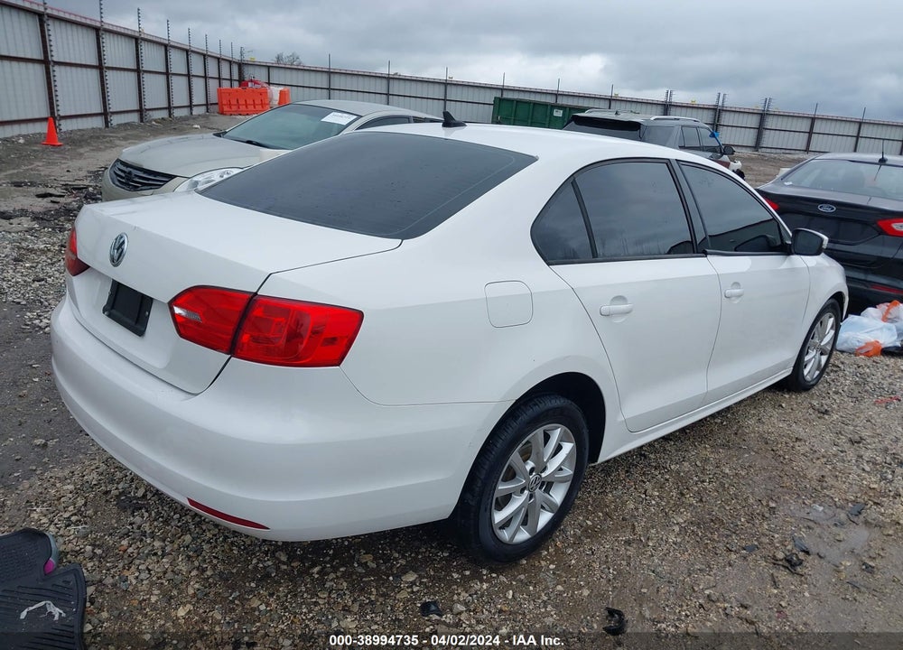 2011 VOLKSWAGEN JETTA 2.5L SE VIN: 3VWDX7AJ9BM398917