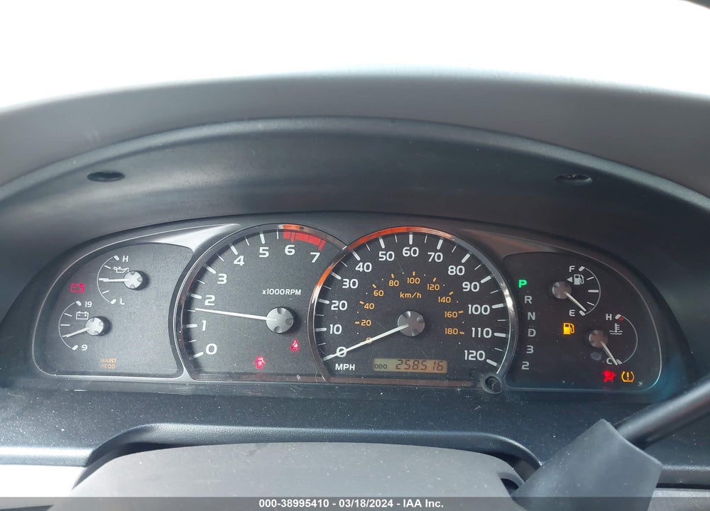 2006 TOYOTA SEQUOIA SR5 V8 VIN: 5TDBT44A46S273359