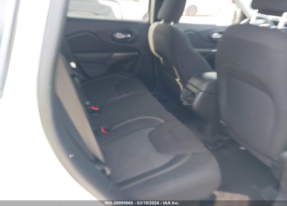 2021 JEEP CHEROKEE LATITUDE 4X4 VIN: 1C4PJLCBXMD208184