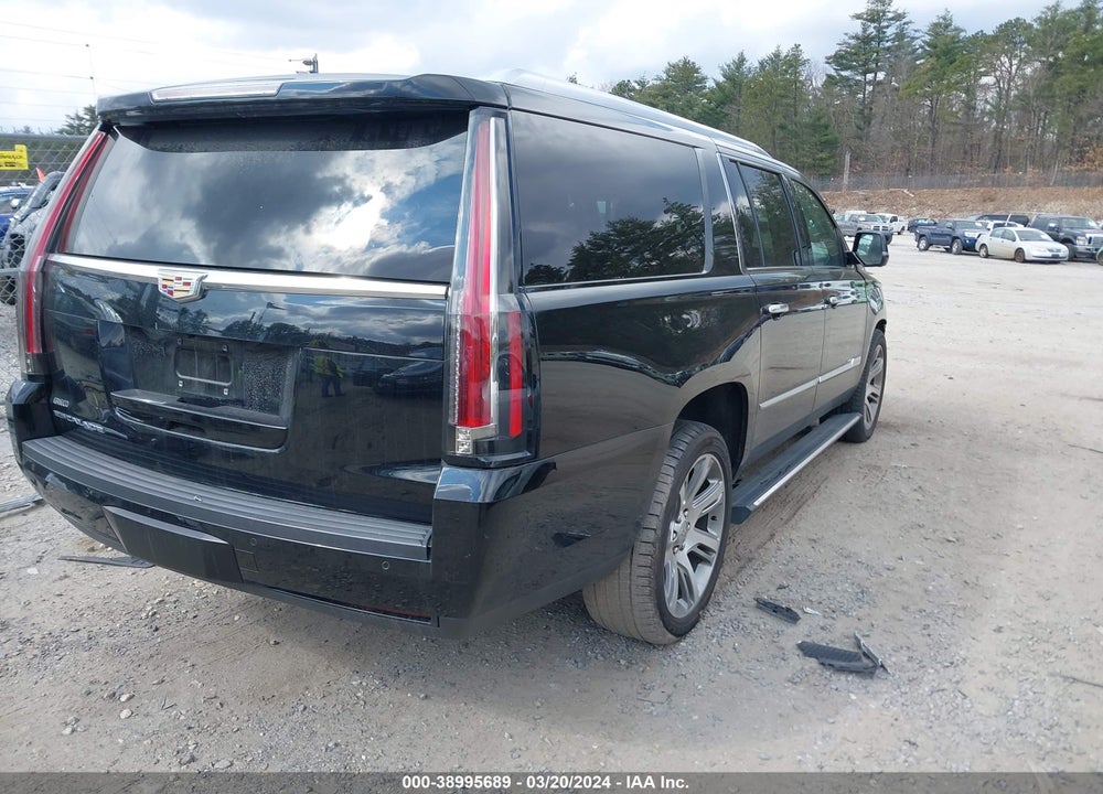 2015 CADILLAC ESCALADE ESV VIN: 1GYS4TKJ9FR700411