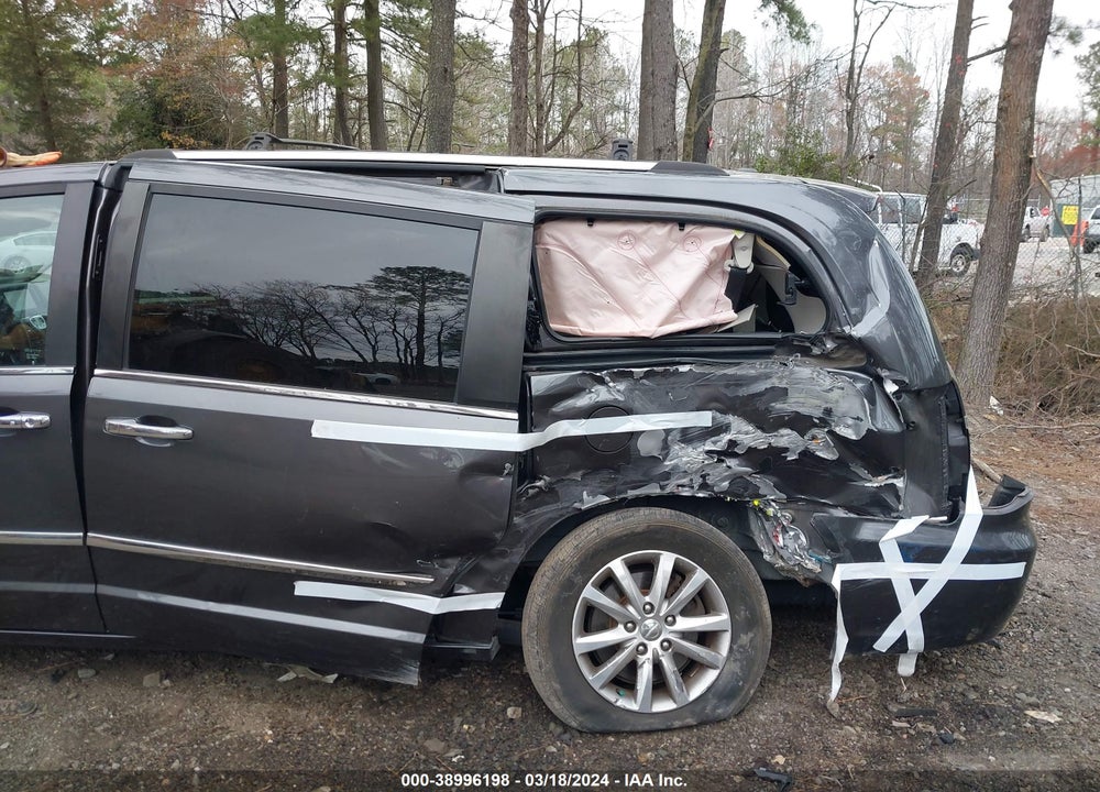 2014 CHRYSLER TOWN & COUNTRY TOURING-L 30TH ANNIVERSARY VIN: 2C4RC1CG4ER413730