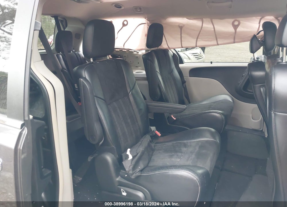 2014 CHRYSLER TOWN & COUNTRY TOURING-L 30TH ANNIVERSARY VIN: 2C4RC1CG4ER413730
