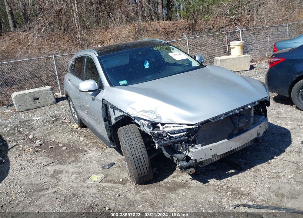 2019 INFINITI QX50 LUXE VIN: 3PCAJ5M16KF136090