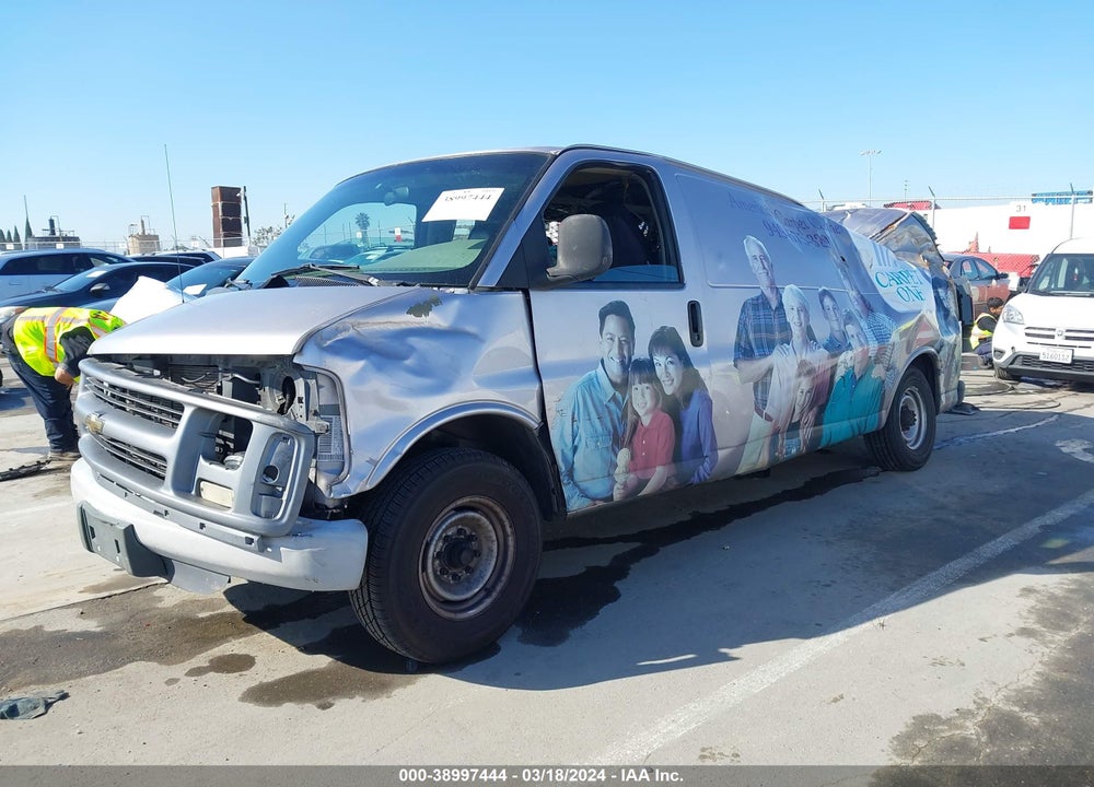 1998 CHEVROLET CHEVY VAN G3500 VIN: 1GCHG39R3W1046930