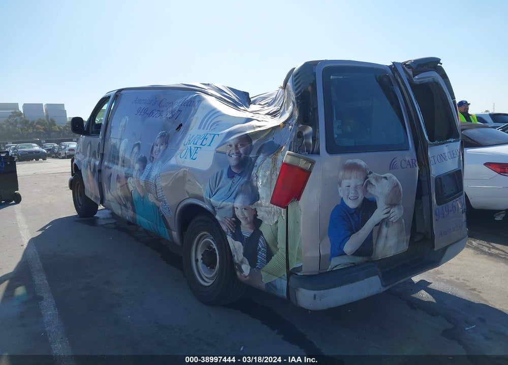 1998 CHEVROLET CHEVY VAN G3500 VIN: 1GCHG39R3W1046930