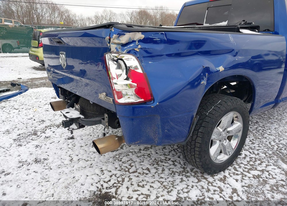 2019 RAM 1500 CLASSIC BIG HORN 4X4 6'4 BOX VIN: 1C6RR7TT6KS684143