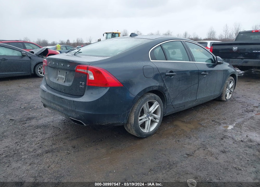 2014 VOLVO S60 VIN: YV1612FH0E2276748