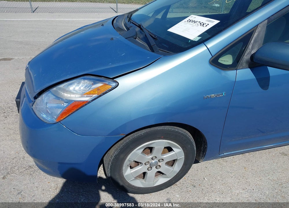 2008 TOYOTA PRIUS VIN: JTDKB20UX87776527
