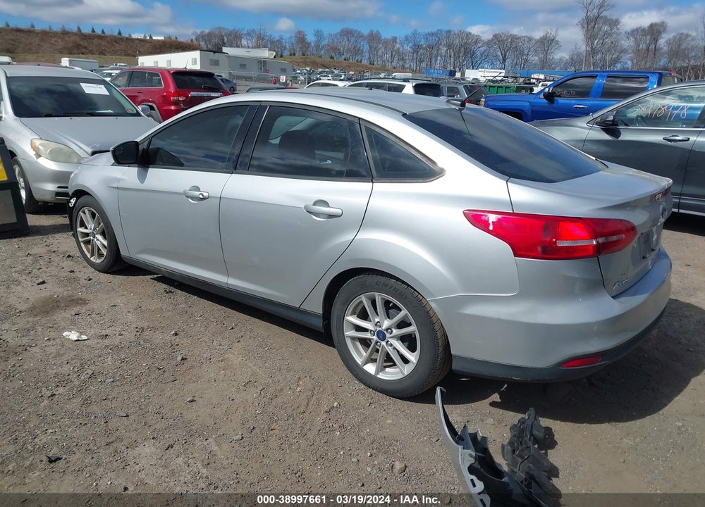 2018 FORD FOCUS VIN: 1FADP3F2XJL231405