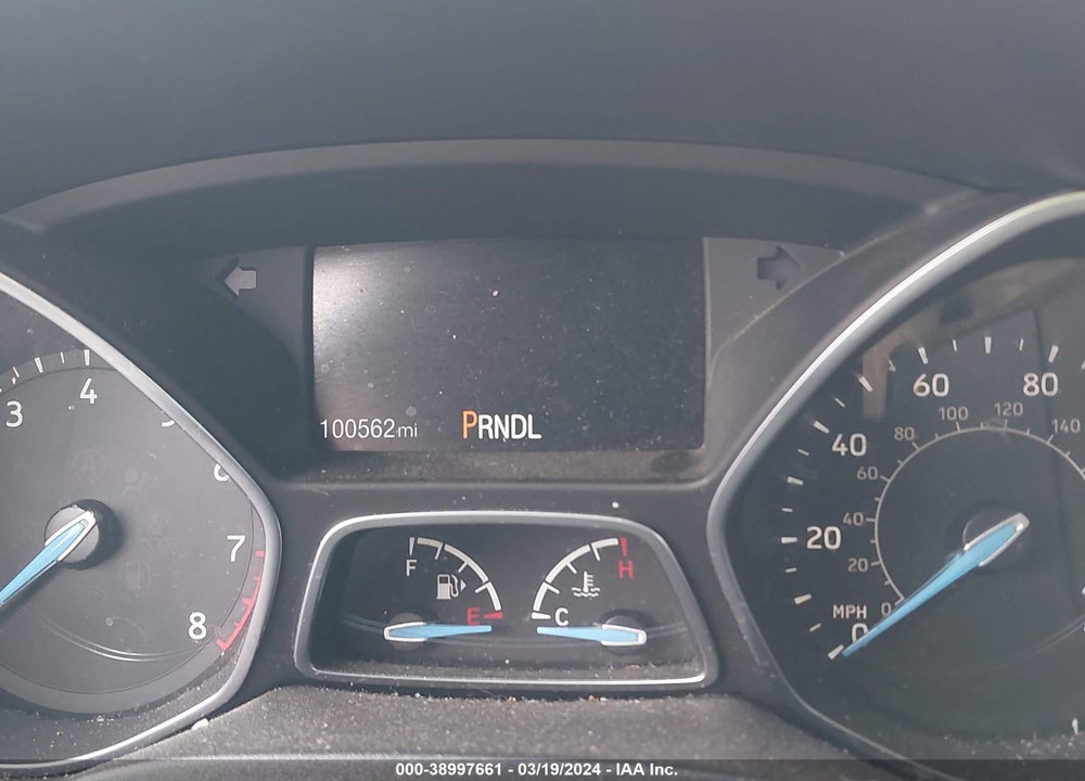 2018 FORD FOCUS VIN: 1FADP3F2XJL231405