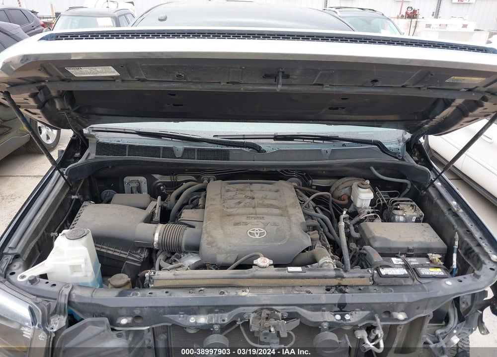 2019 TOYOTA TUNDRA SR5 5.7L V8 VIN: 5TFDY5F12KX834305