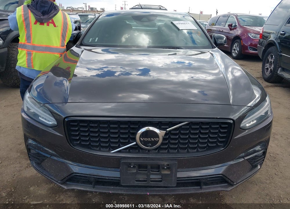 2021 VOLVO S90 T6 R-DESIGN VIN: LVYA22MT1MP196437