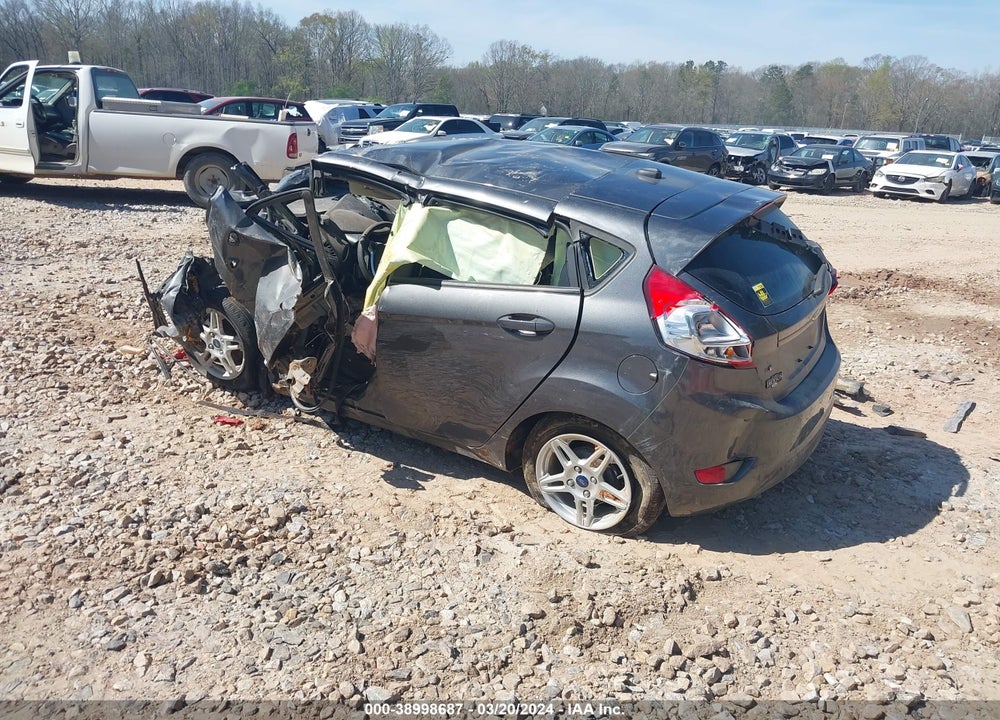 2018 FORD FIESTA SE VIN: 3FADP4EJ9JM116548