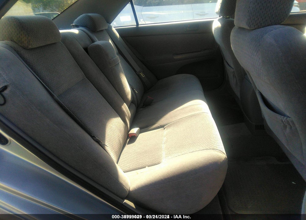 2004 TOYOTA CAMRY LE VIN: 4T1BE32K64U934135