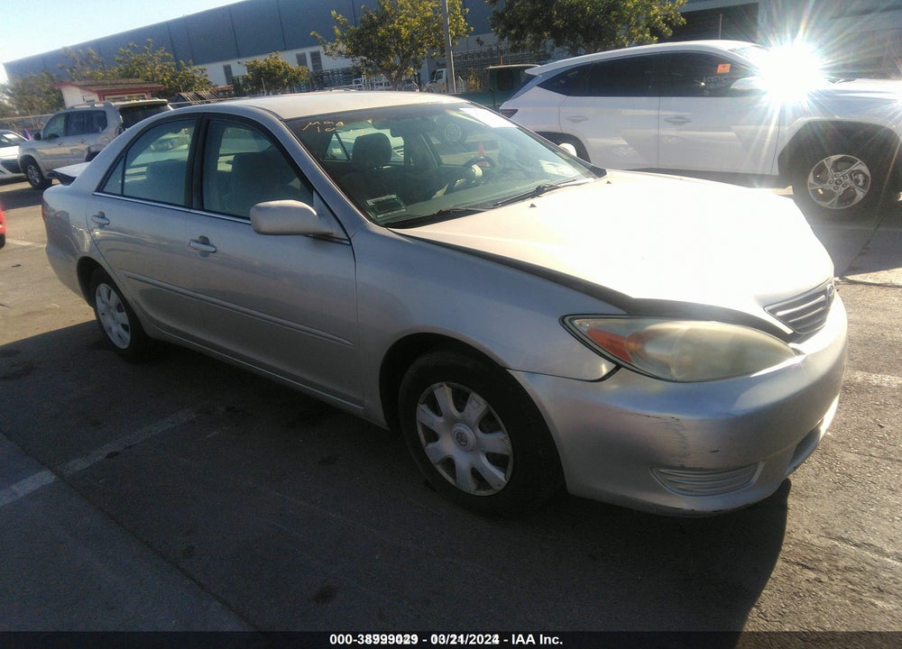 2004 TOYOTA CAMRY LE VIN: 4T1BE32K64U934135