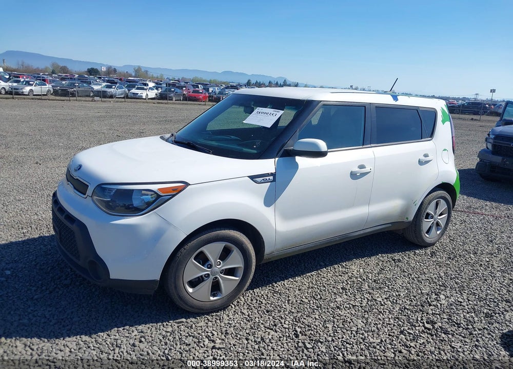 2015 KIA SOUL VIN: KNDJN2A24F7135855
