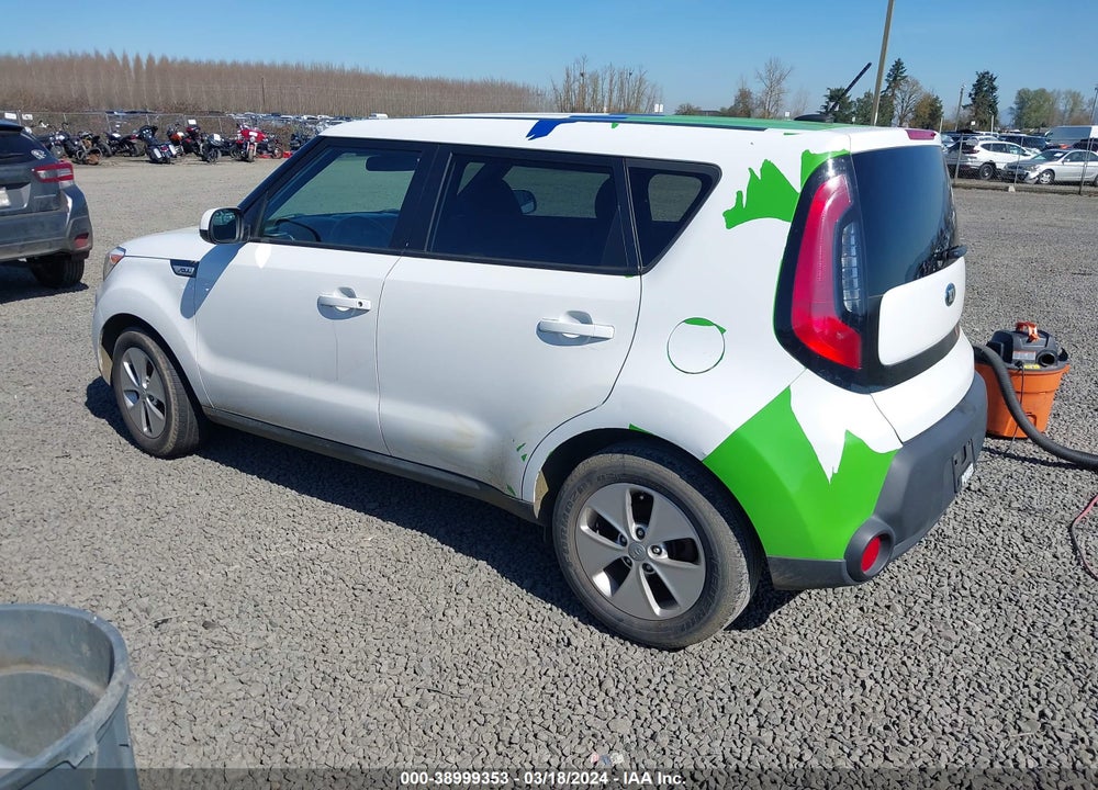 2015 KIA SOUL VIN: KNDJN2A24F7135855