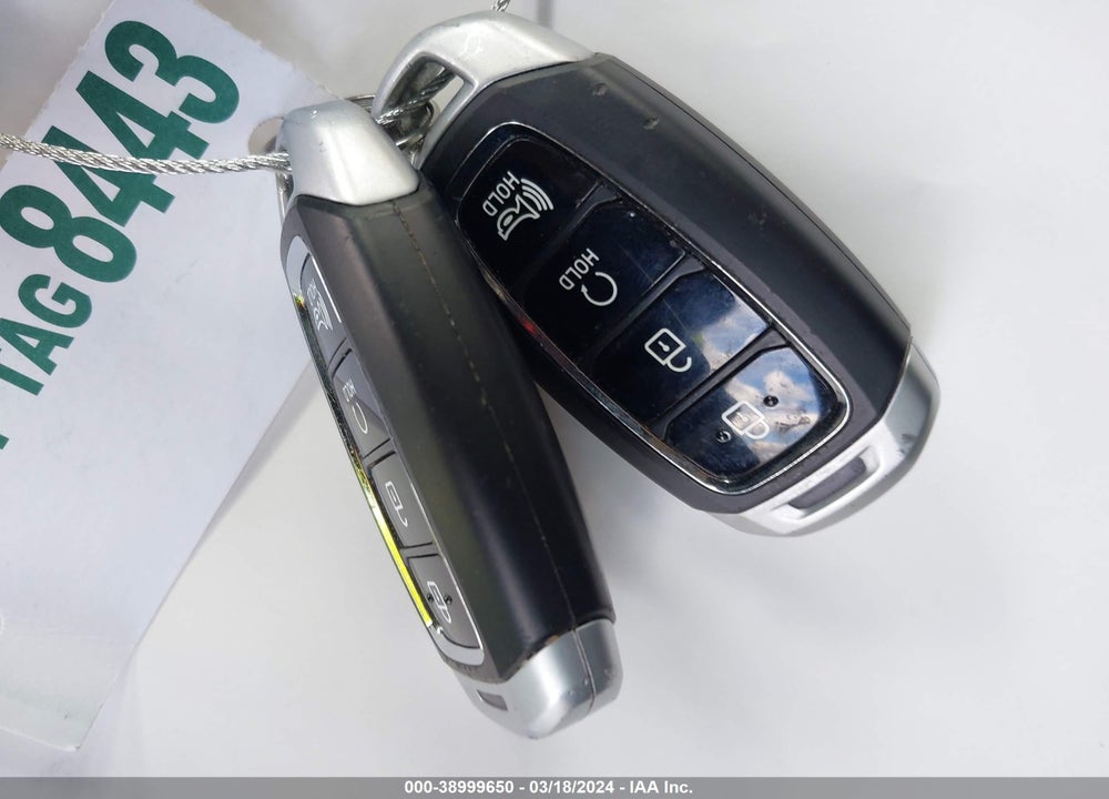 2022 HYUNDAI VENUE SEL VIN: KMHRC8A36NU178349