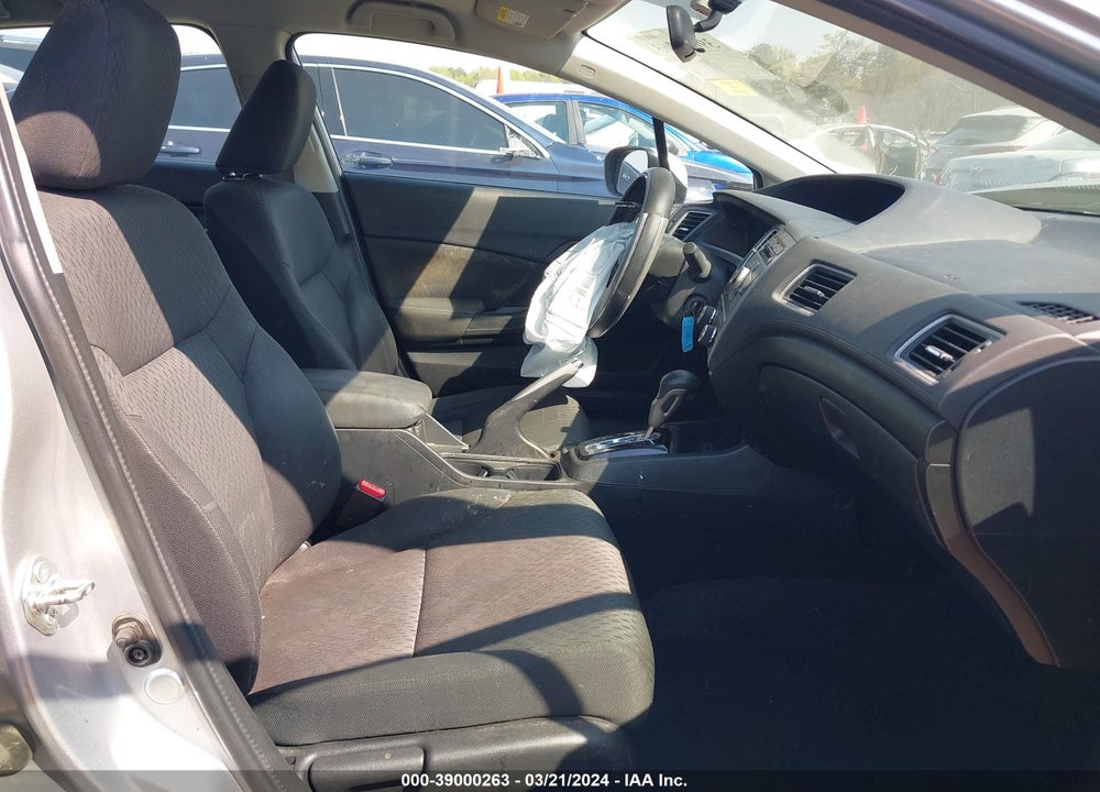 2014 HONDA CIVIC LX VIN: 19XFB2F52EE058077
