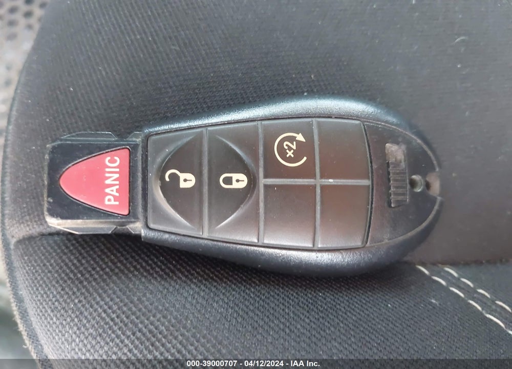 2015 JEEP CHEROKEE VIN: 1C4PJLCB9FW722308
