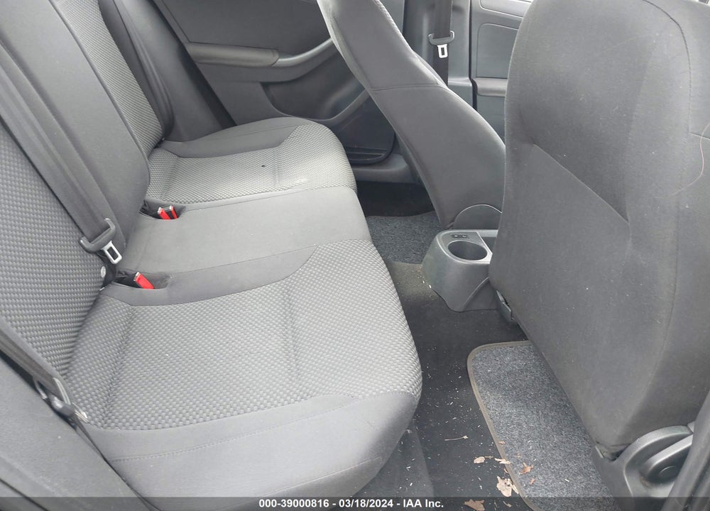 2012 VOLKSWAGEN JETTA VIN: 3VW2K7AJ7CM393562