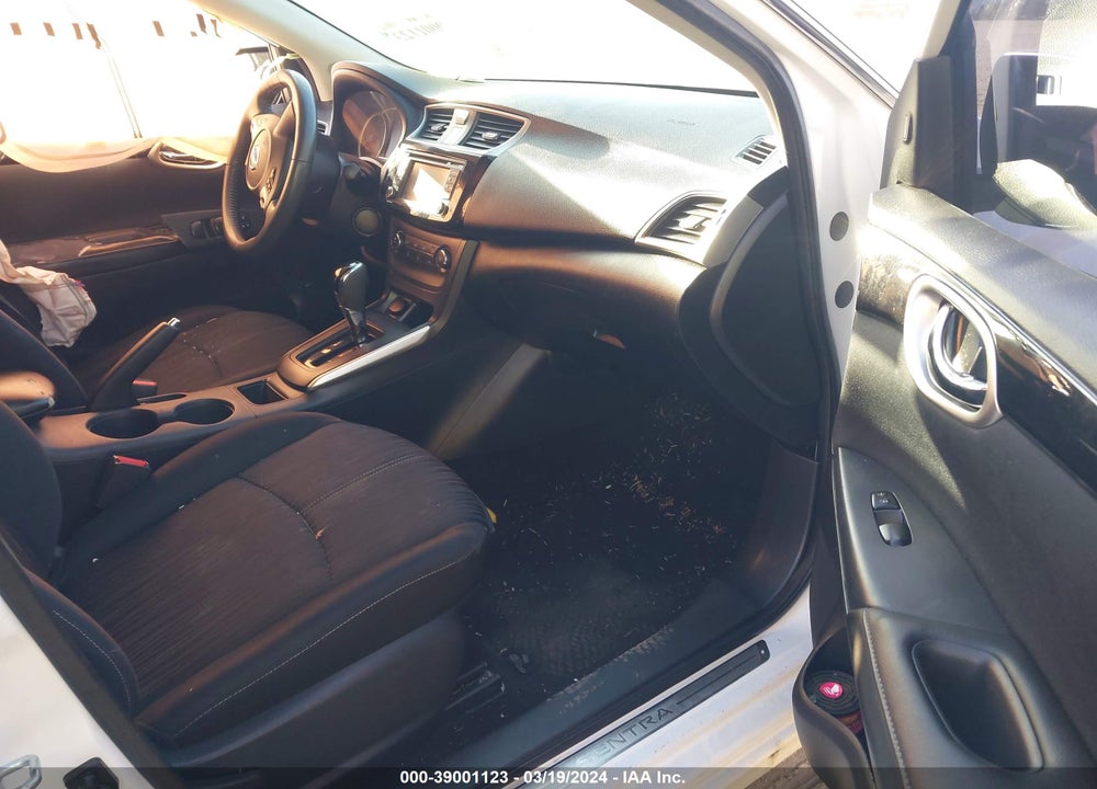2016 NISSAN SENTRA SV VIN: 3N1AB7AP7GY325699