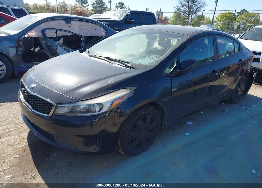 2017 KIA FORTE VIN: 3KPFK4A79HE042886