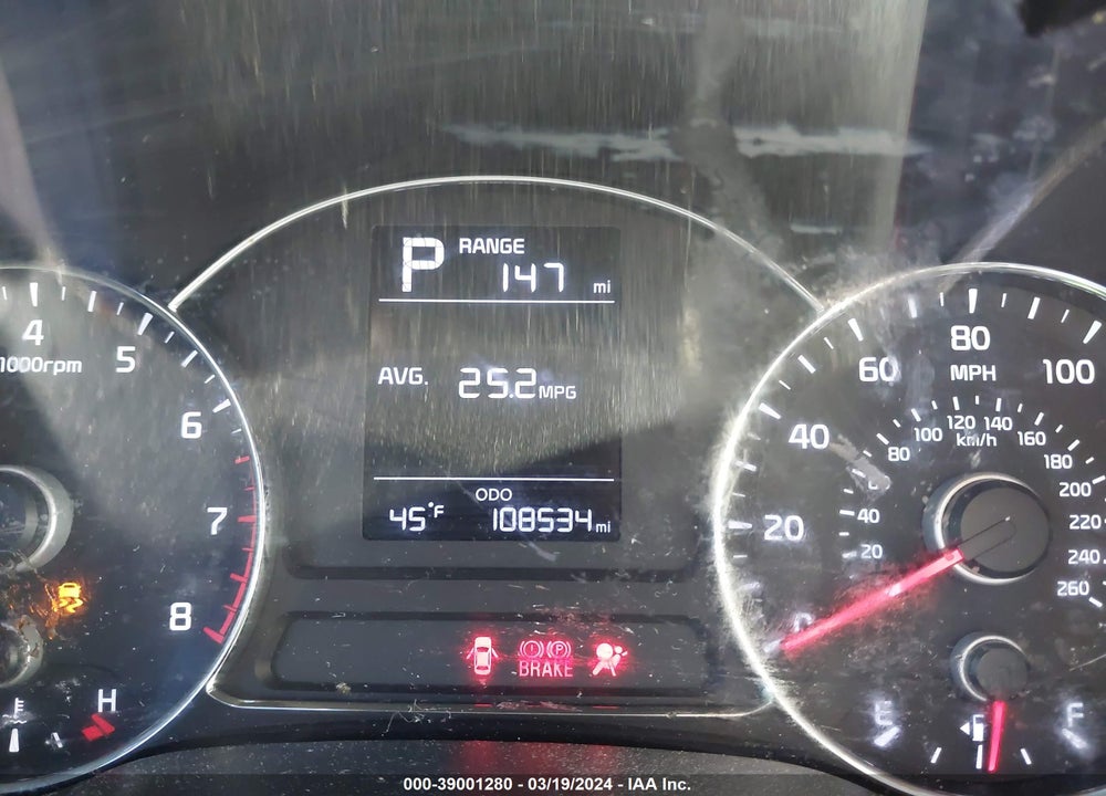 2017 KIA FORTE VIN: 3KPFK4A79HE042886