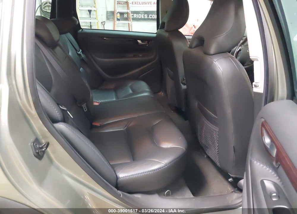 2007 VOLVO XC70 2.5T VIN: YV4SZ592471281446