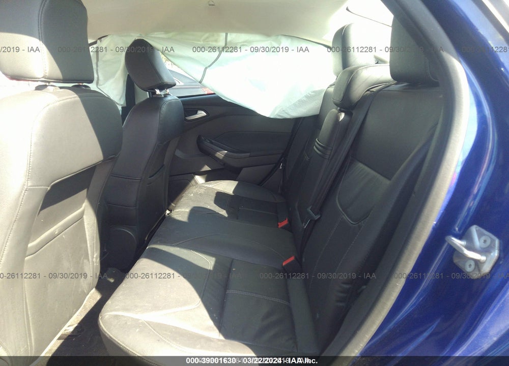 2015 FORD FOCUS SE VIN: 1FADP3F27FL333607