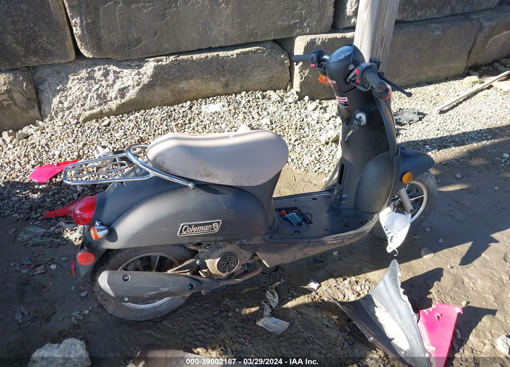 2019 SCOOTER 125CC VIN: LB2G91AATK1003496