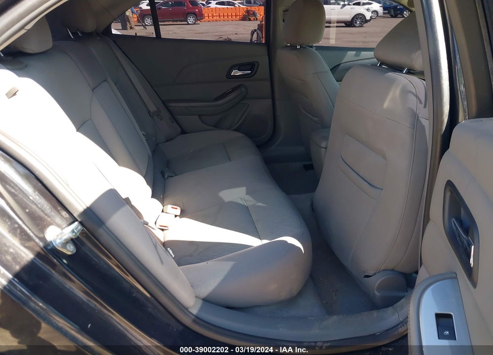 2015 CHEVROLET MALIBU LS VIN: 1G11B5SL5FF181808
