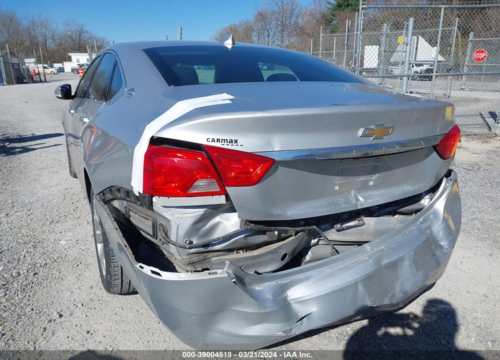 2018 CHEVROLET IMPALA LT VIN: 1G1105SA2JU137869