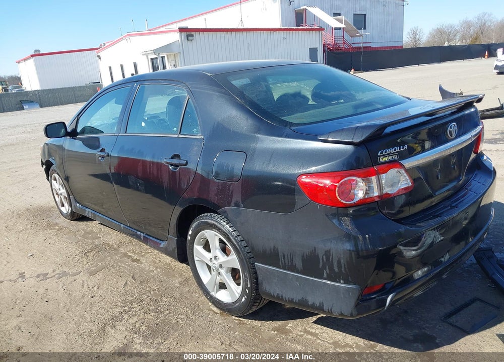 2013 TOYOTA COROLLA S VIN: 2T1BU4EE0DC062566