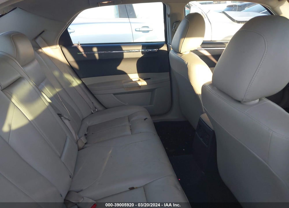 2005 CHRYSLER 300 TOURING VIN: 2C3JA53G75H678212