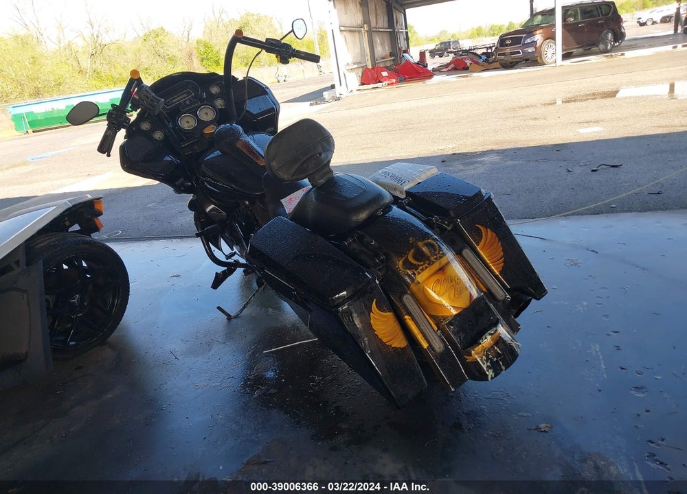 2010 HARLEY-DAVIDSON FLTRX VIN: 1HD1KH417AB619490