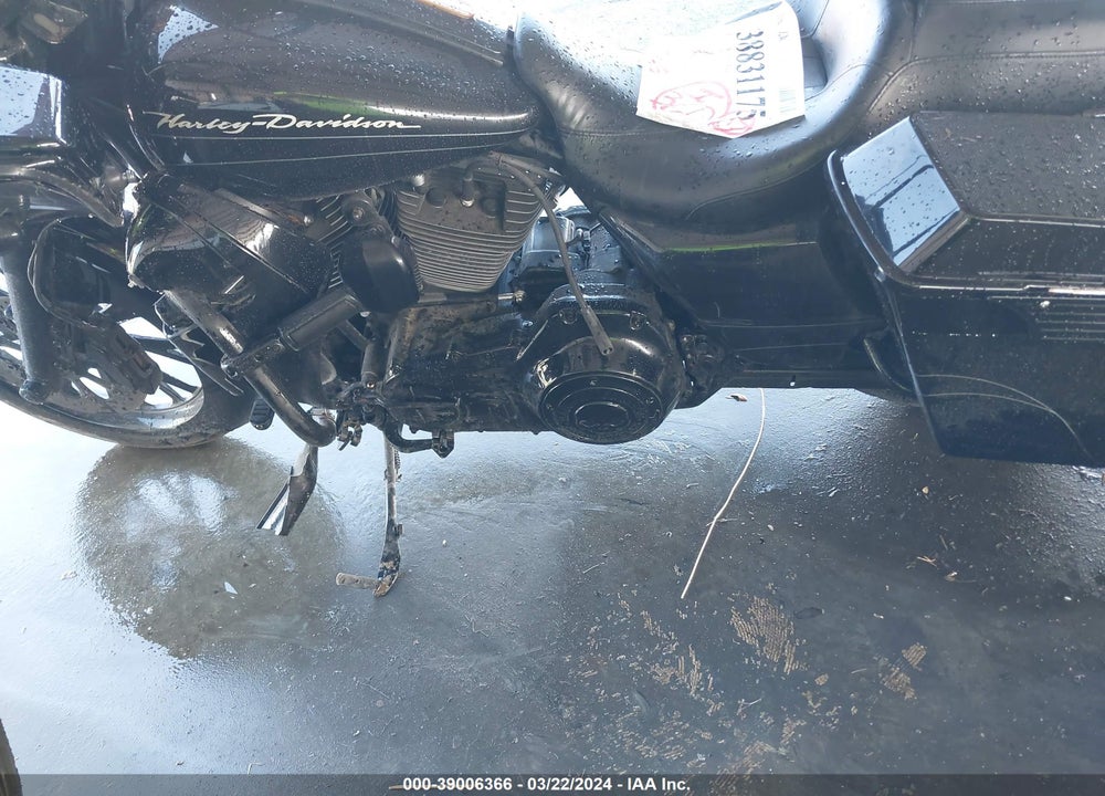 2010 HARLEY-DAVIDSON FLTRX VIN: 1HD1KH417AB619490